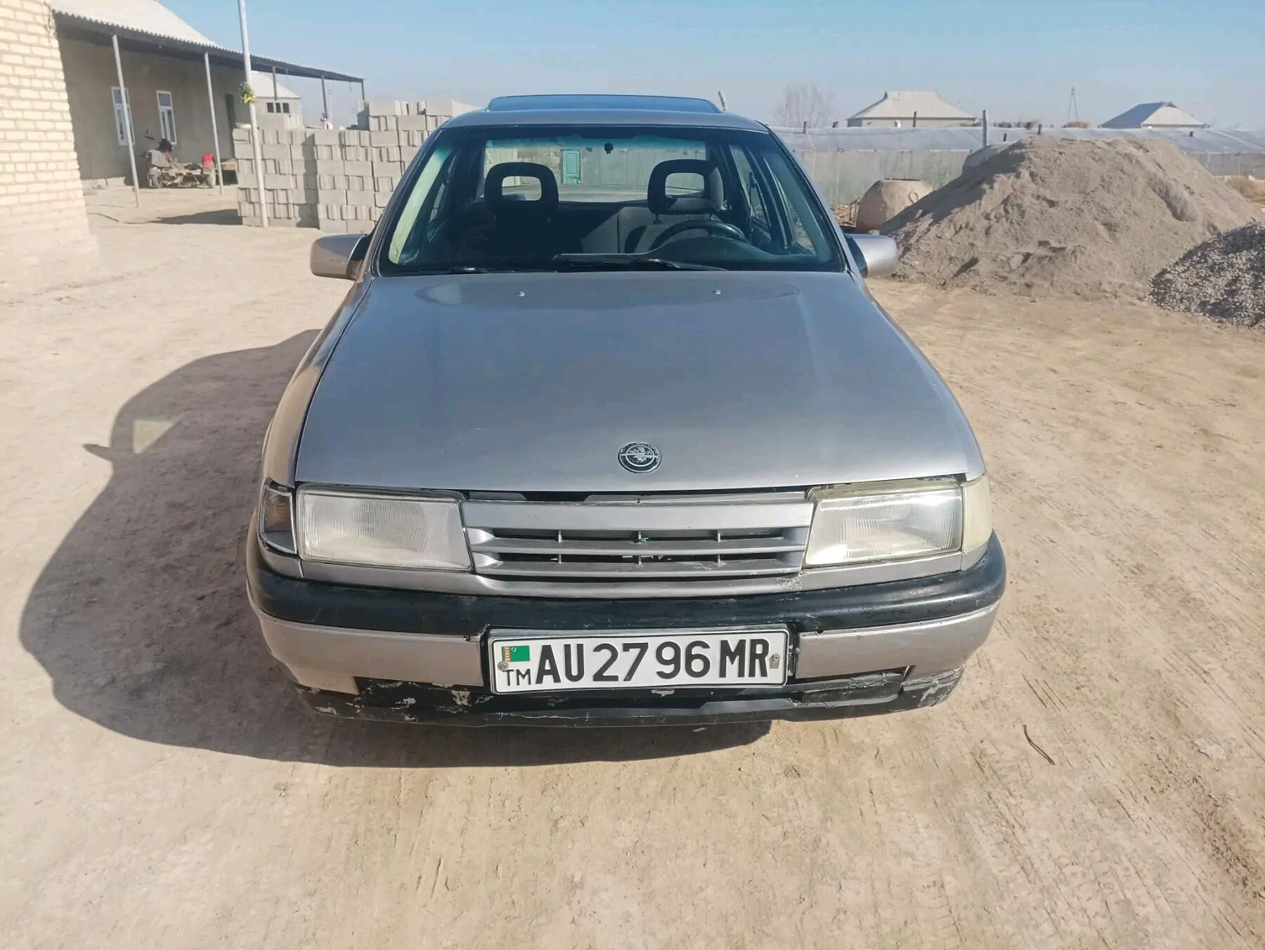 Opel Vectra 1988 - 19 000 TMT - Мургап - img 3