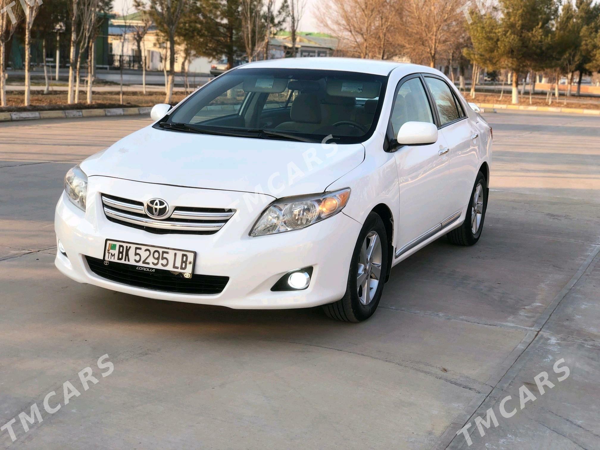 Toyota Corolla 2010 - 130 000 TMT - Türkmenabat - img 4