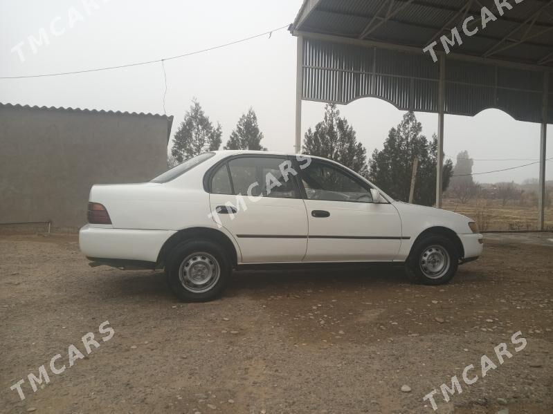 Toyota Corolla 1993 - 45 000 TMT - Тагтабазар - img 2