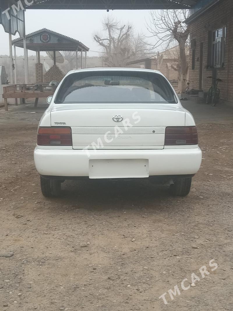 Toyota Corolla 1993 - 45 000 TMT - Тагтабазар - img 4