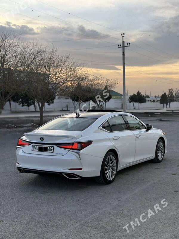 Lexus ES 350 2019 - 720 000 TMT - Бузмеин - img 2