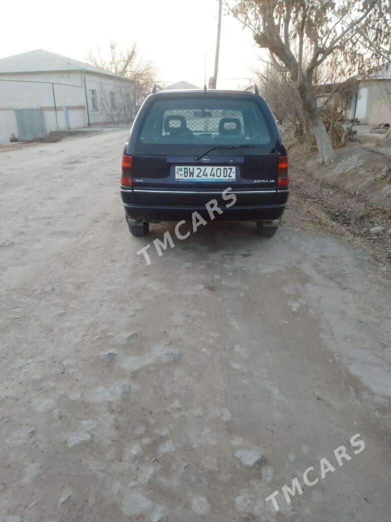 Opel Astra 1995 - 46 000 TMT - Şabat etr. - img 3