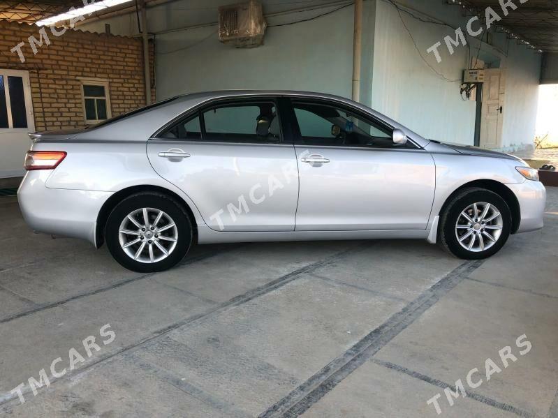 Toyota Camry 2010 - 133 000 TMT - Мары - img 4