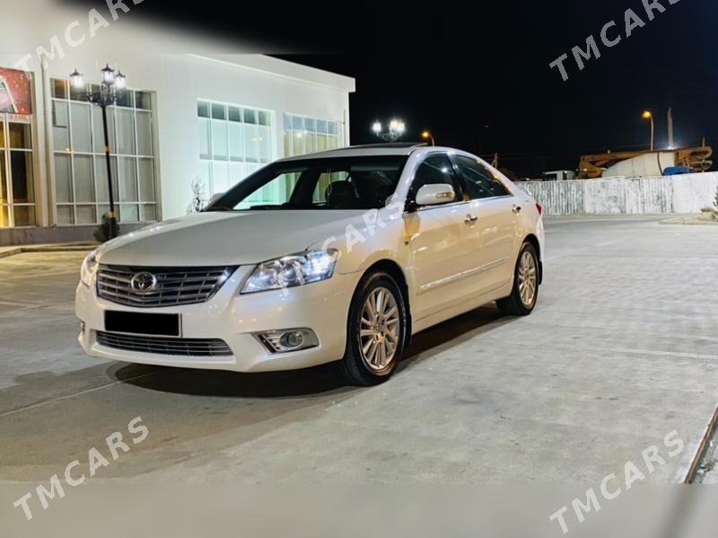 Toyota Aurion 2010 - 250 000 TMT - Balkanabat - img 2