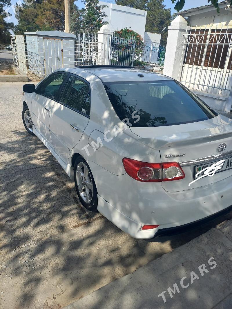 Toyota Corolla 2011 - 175 000 TMT - Аркадаг - img 5