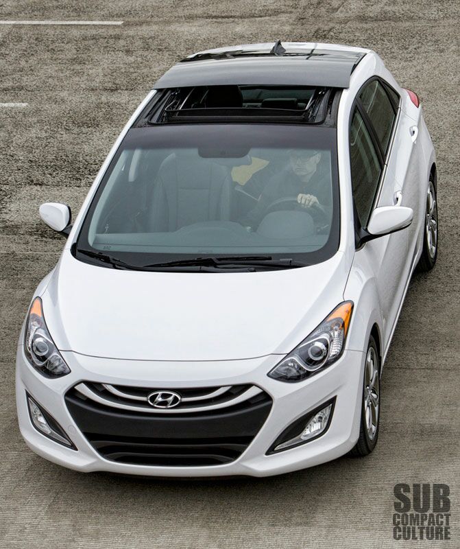 Hyundai Elantra 2012 - 135 000 TMT - Дашогуз - img 10