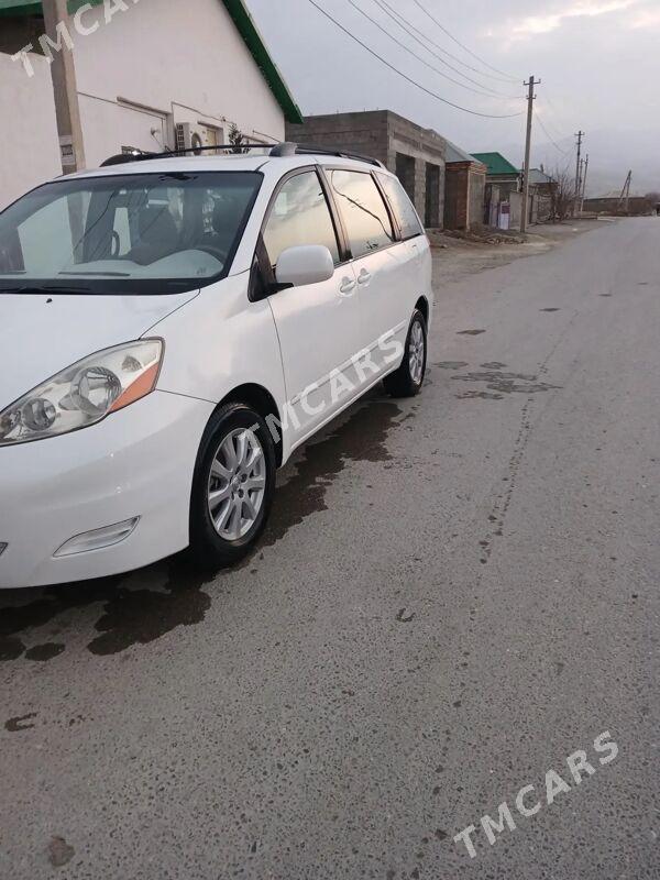 Toyota Sienna 2009 - 248 000 TMT - Bäherden - img 2