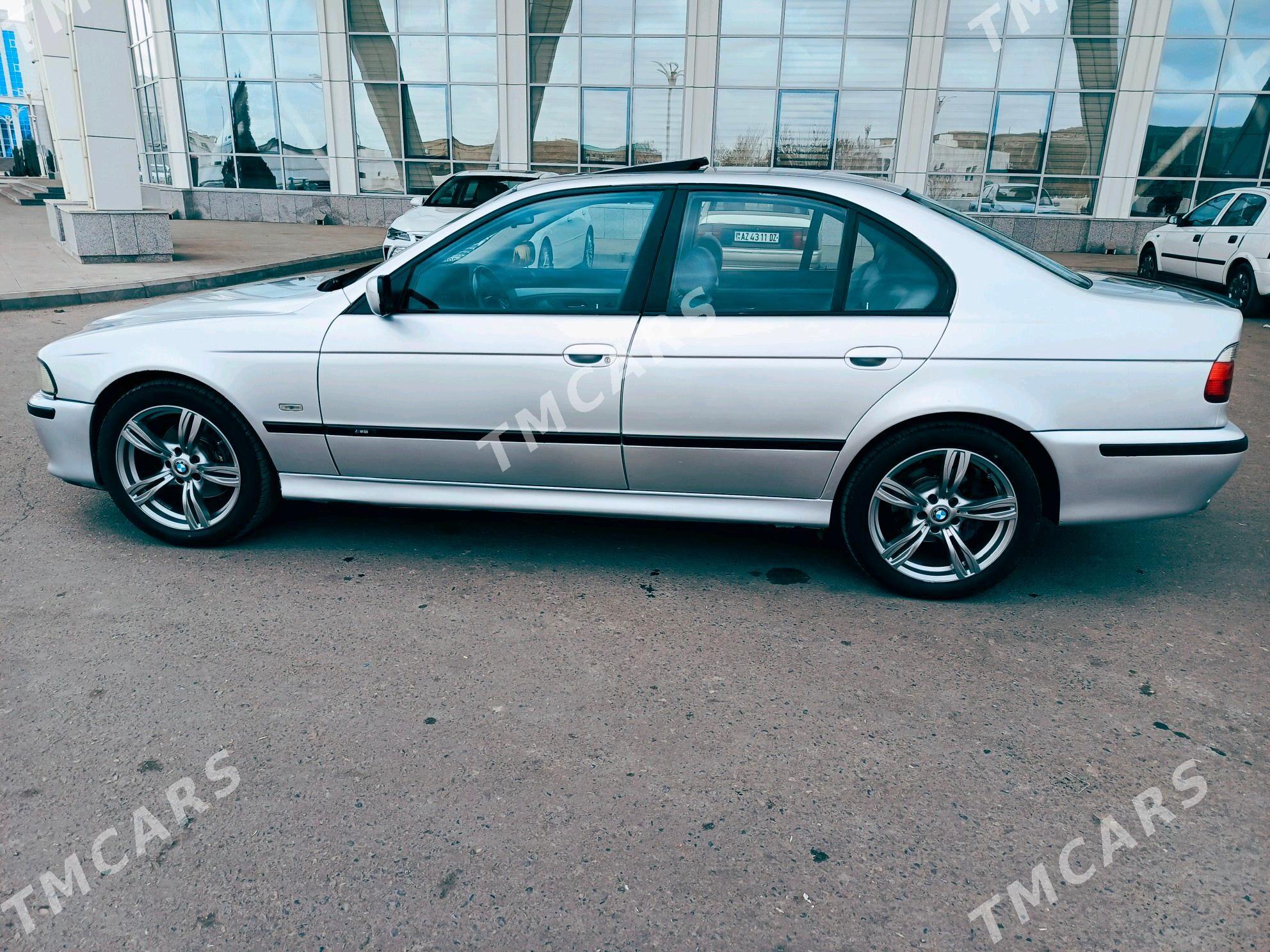 BMW E39 2003 - 119 000 TMT - Daşoguz - img 3