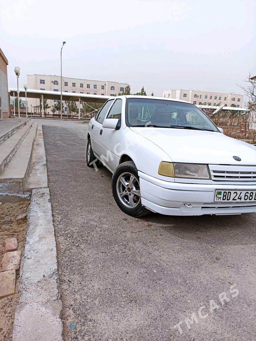 Opel Vectra 1992 - 35 000 TMT - Farap - img 7