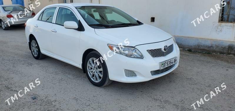 Toyota Corolla 2010 - 135 000 TMT - Теджен - img 4