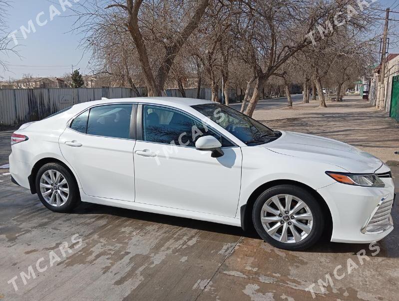 Toyota Camry 2019 - 310 000 TMT - Balkanabat - img 2