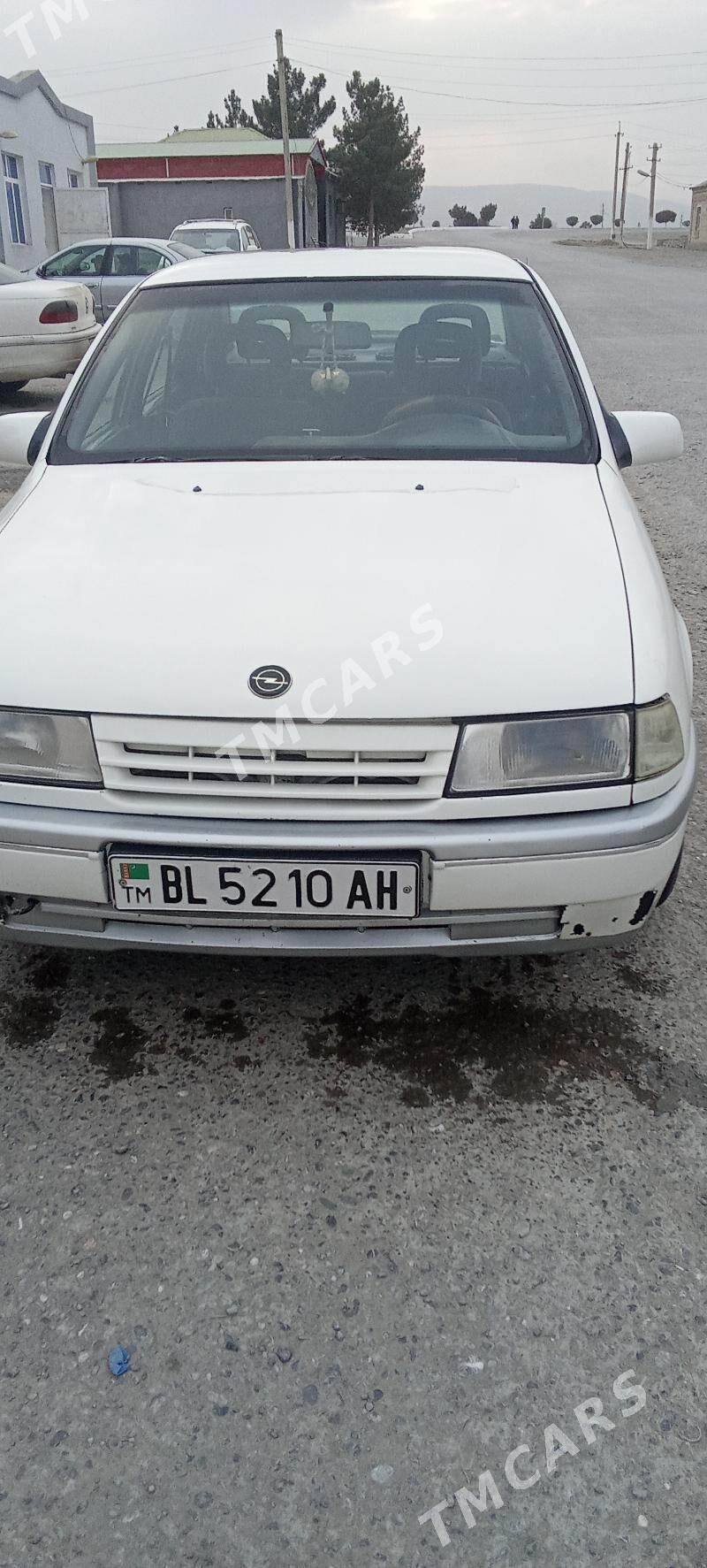 Opel Vectra 1991 - 34 000 TMT - Бахарден - img 5