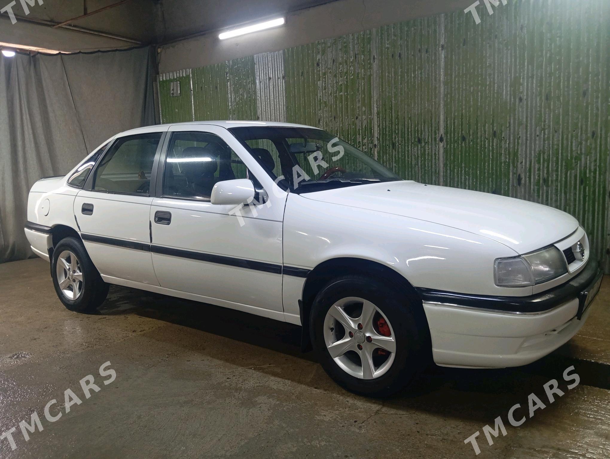 Opel Vectra 1993 - 40 000 TMT - Гурбансолтан Едже - img 6