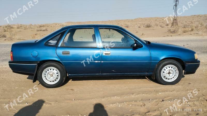 Opel Vectra 1991 - 30 000 TMT - Hazar - img 2