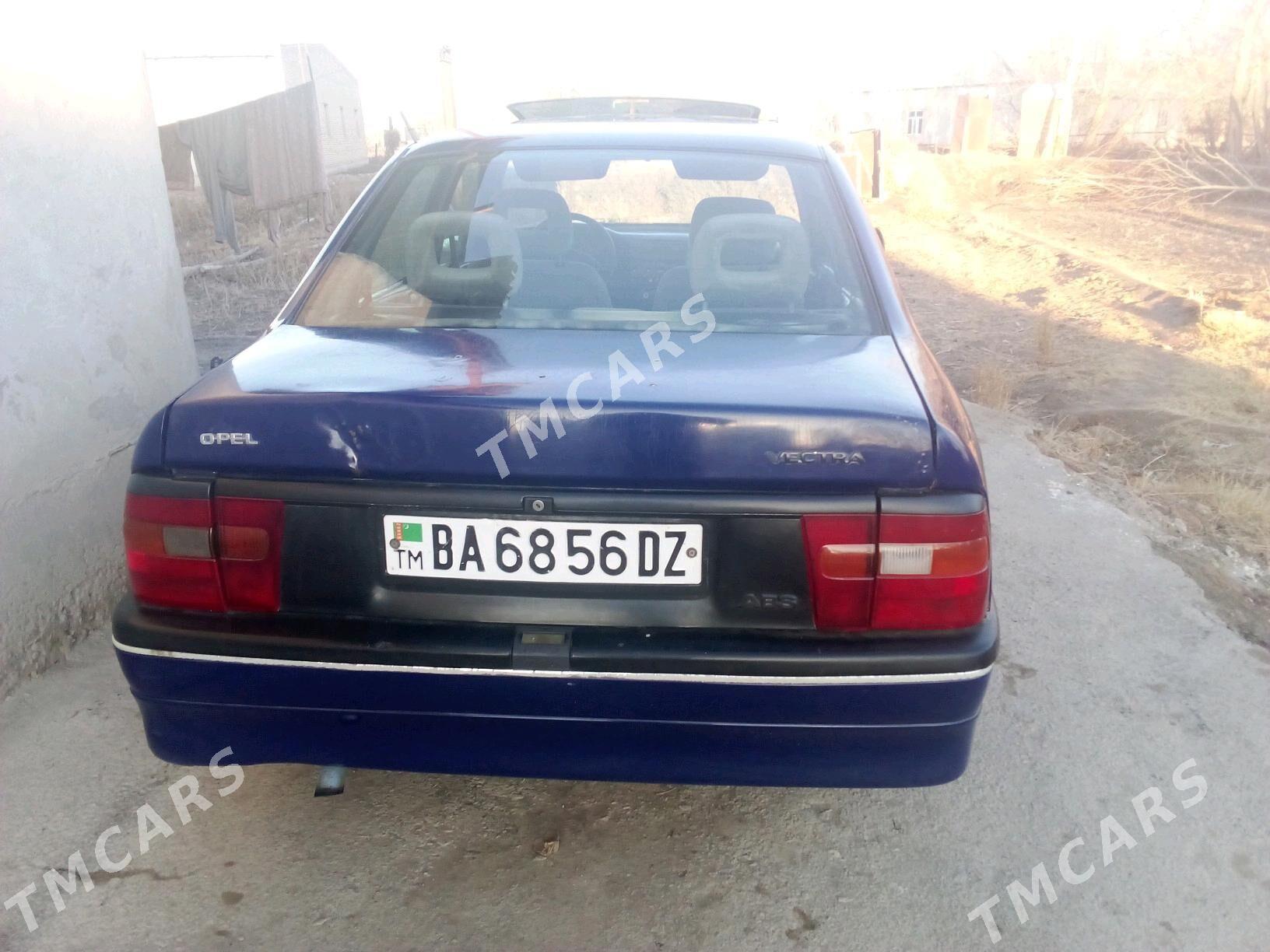 Opel Vectra 1992 - 25 000 TMT - Губадаг - img 2