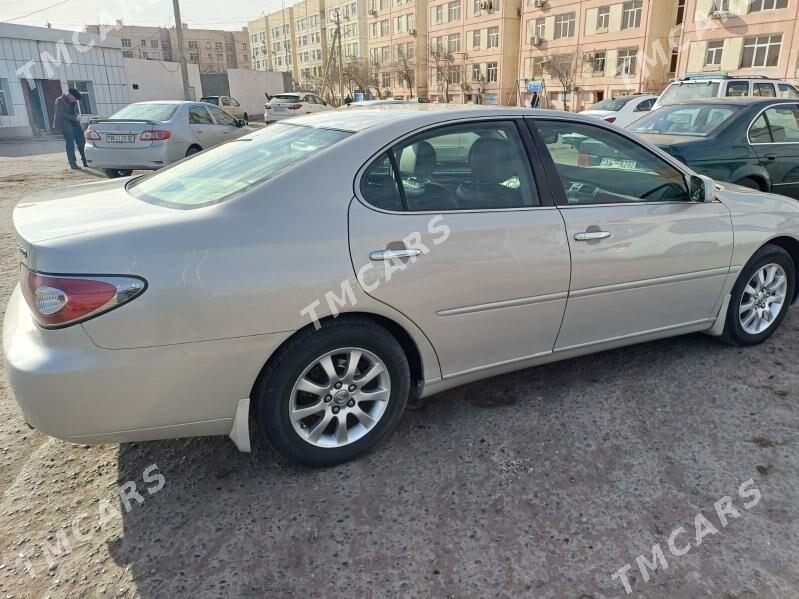 Lexus ES 300 2003 - 180 000 TMT - Дашогуз - img 4