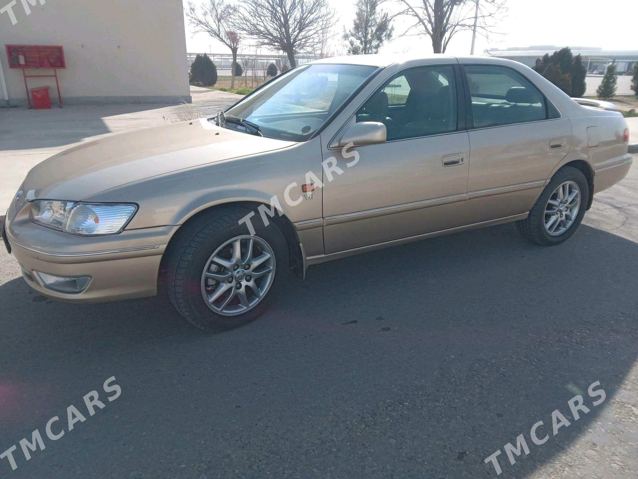 Toyota Camry 2000 - 146 000 TMT - Мары - img 2