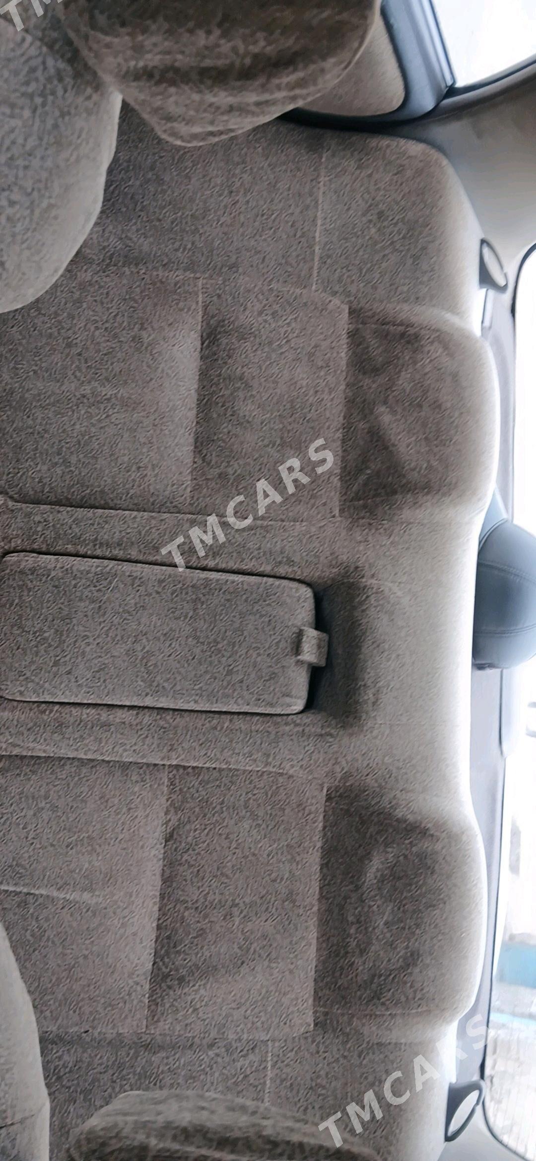 Toyota Mark II 1996 - 40 000 TMT - Мургап - img 4