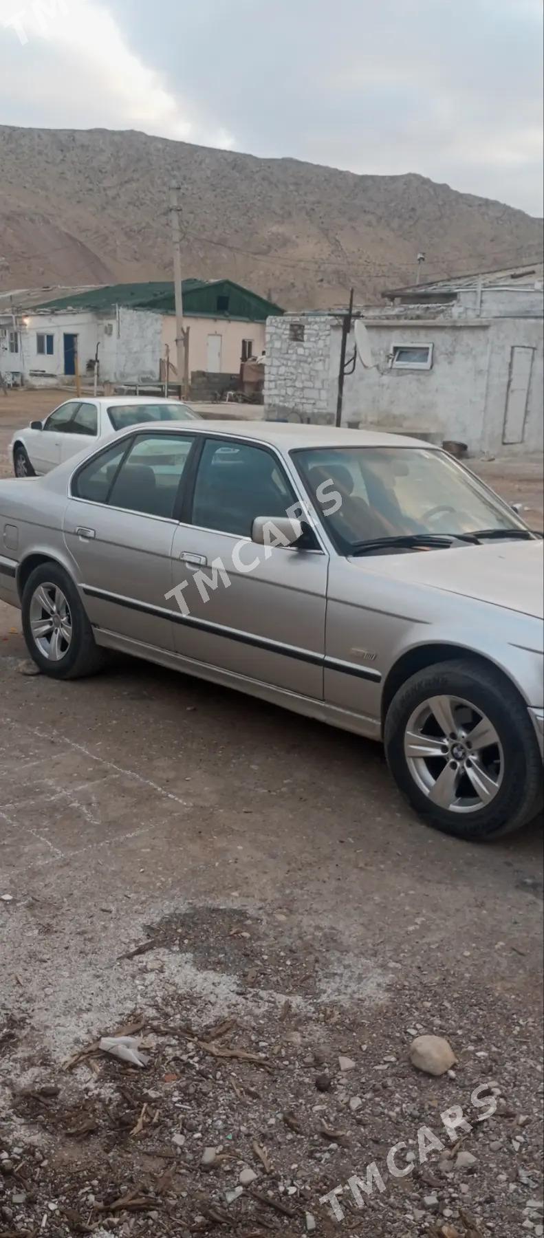 BMW 525 1991 - 42 000 TMT - Türkmenbaşy - img 2