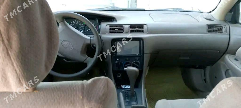 Toyota Camry 2000 - 170 000 TMT - Акдепе - img 2