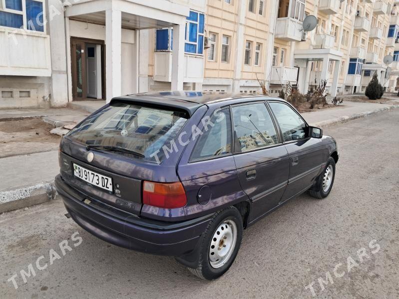 Opel Astra 1994 - 34 000 TMT - Şabat etr. - img 6