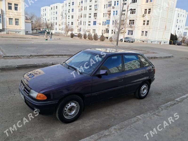 Opel Astra 1994 - 34 000 TMT - Şabat etr. - img 9