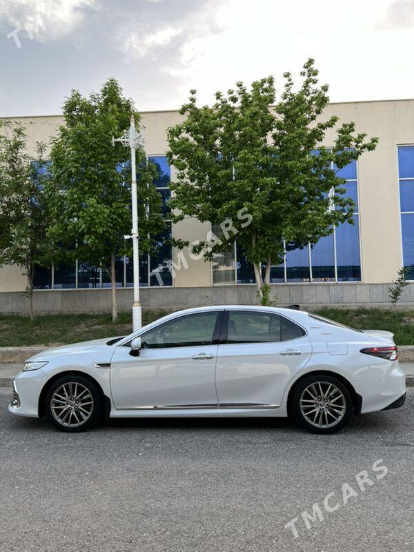 Toyota Camry 2022 - 695 000 TMT - Aşgabat - img 2