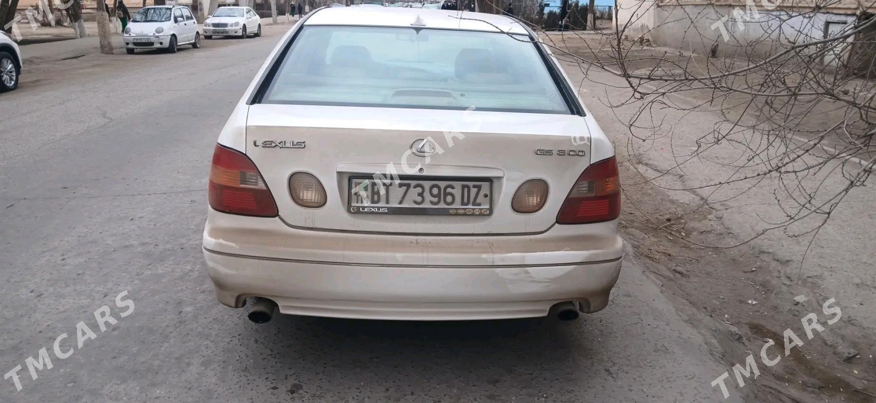 Lexus GS 300 2000 - 120 000 TMT - Дашогуз - img 2