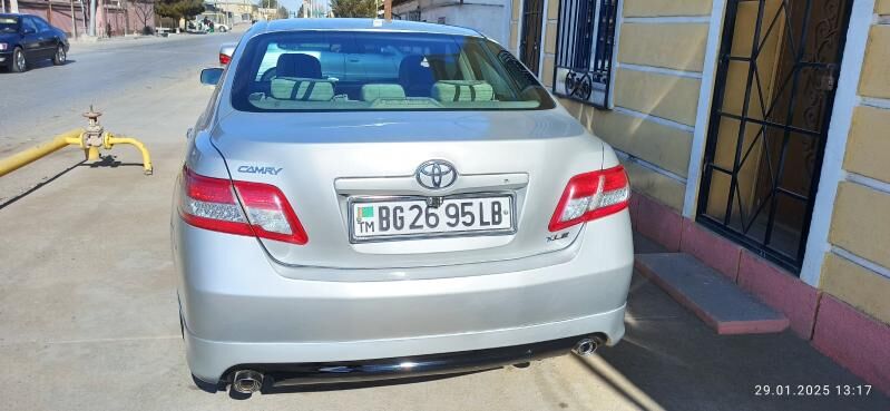 Toyota Camry 2010 - 170 000 TMT - Дянев - img 6