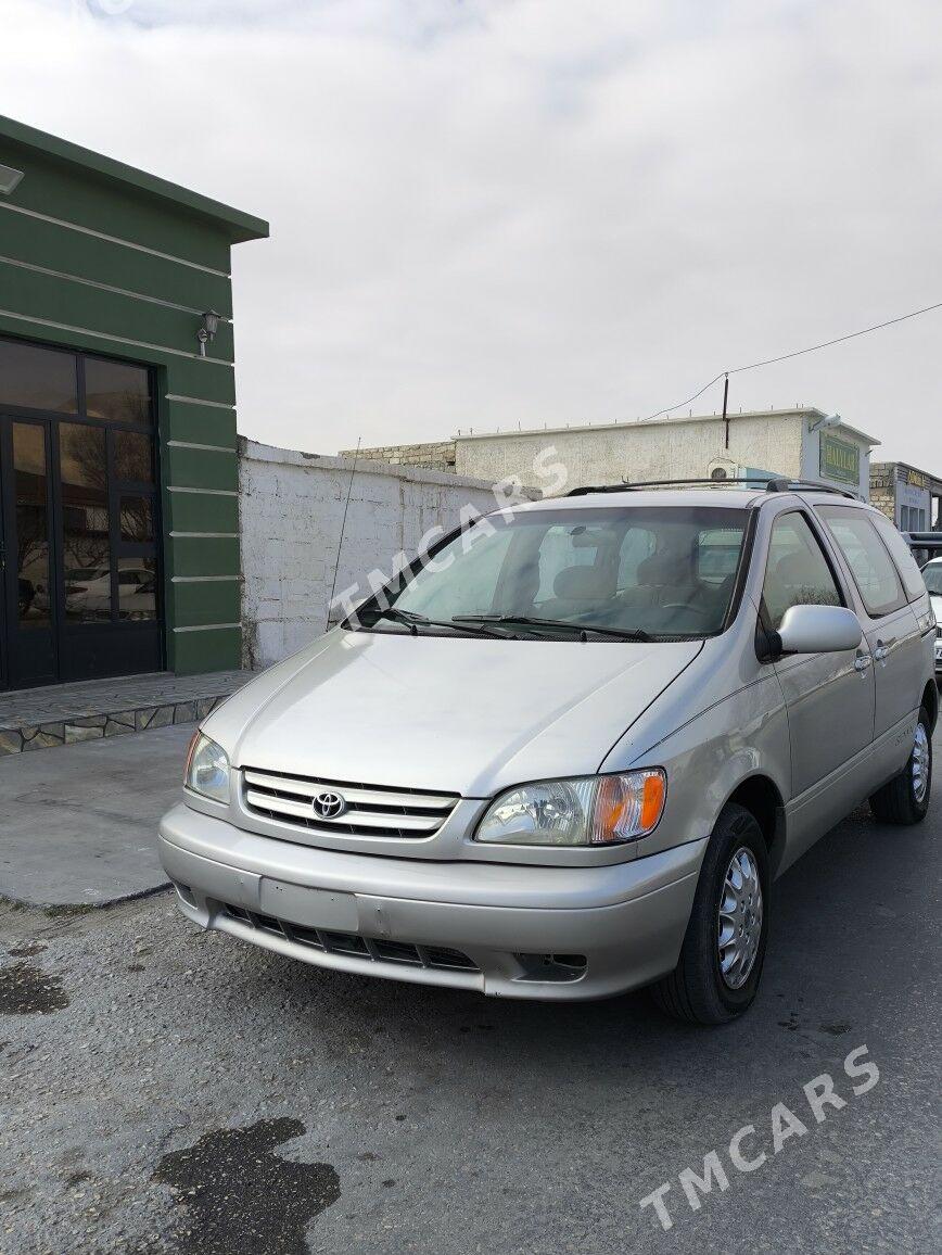 Toyota Sienna 2002 - 150 000 TMT - Балканабат - img 5