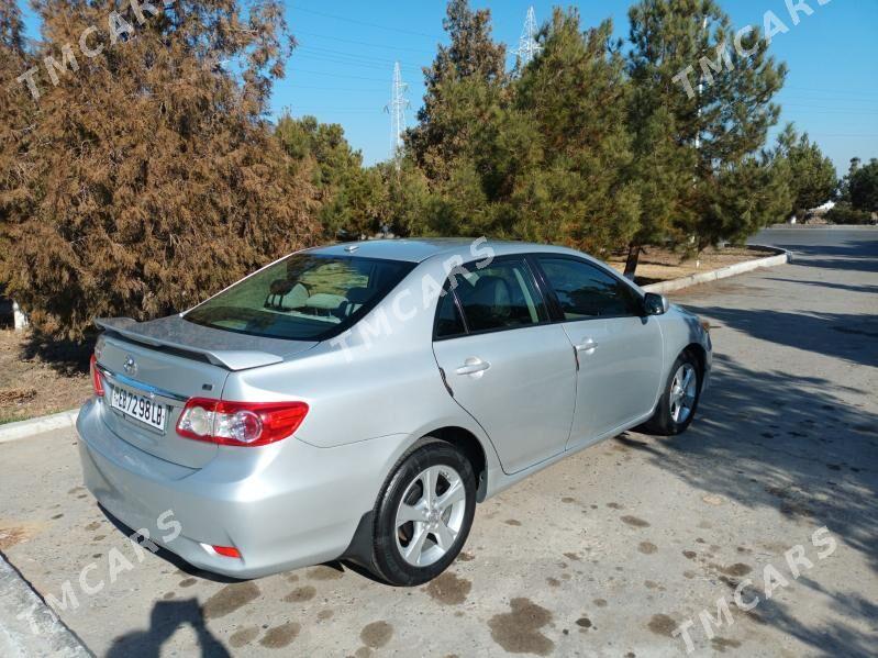 Toyota Corolla 2011 - 148 000 TMT - Туркменабат - img 4