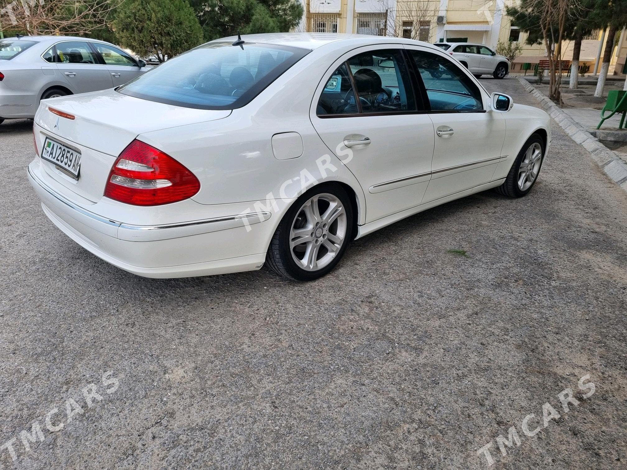 Mercedes-Benz E-Class 2003 - 115 000 TMT - Aşgabat - img 4