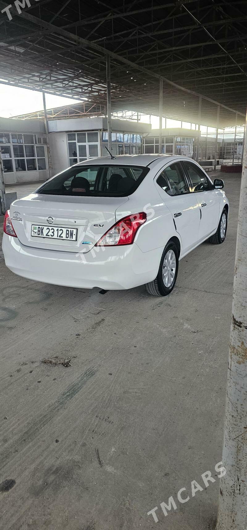 Nissan Versa 2012 - 95 000 TMT - Balkanabat - img 9