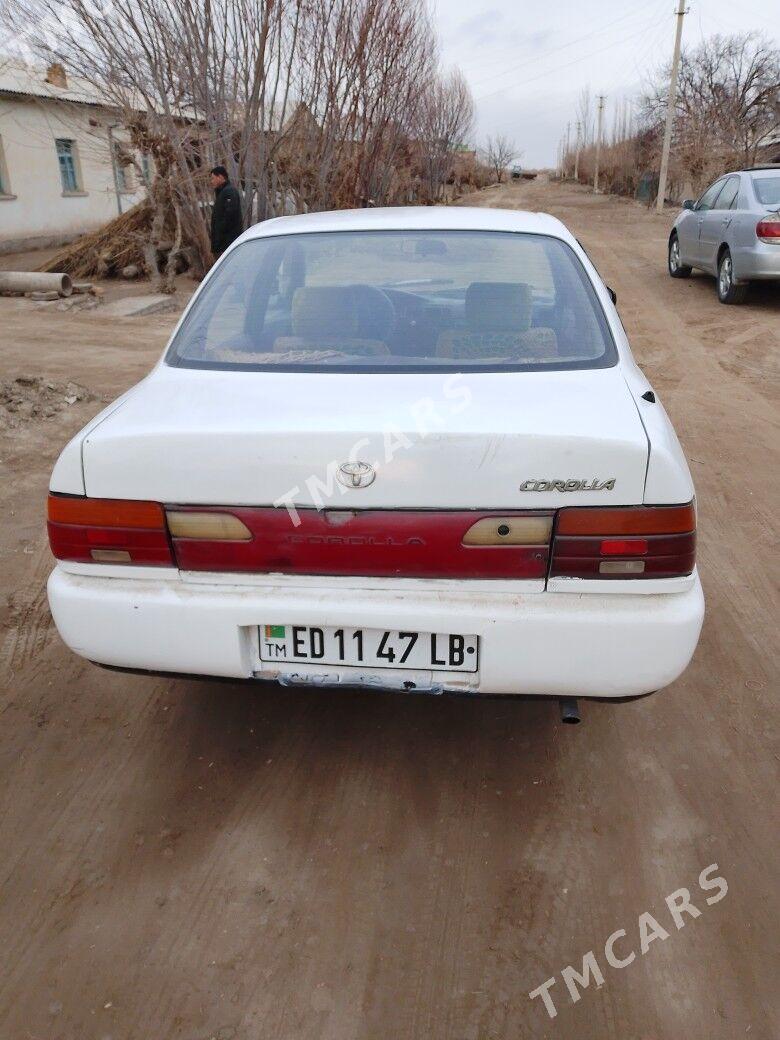 Toyota Corolla 1993 - 37 000 TMT - Халач - img 2