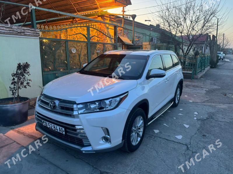 Toyota Highlander 2018 - 390 000 TMT - Aşgabat - img 8