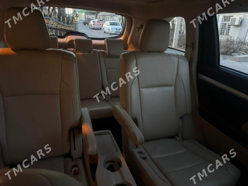 Toyota Highlander 2018 - 390 000 TMT - Aşgabat - img 3