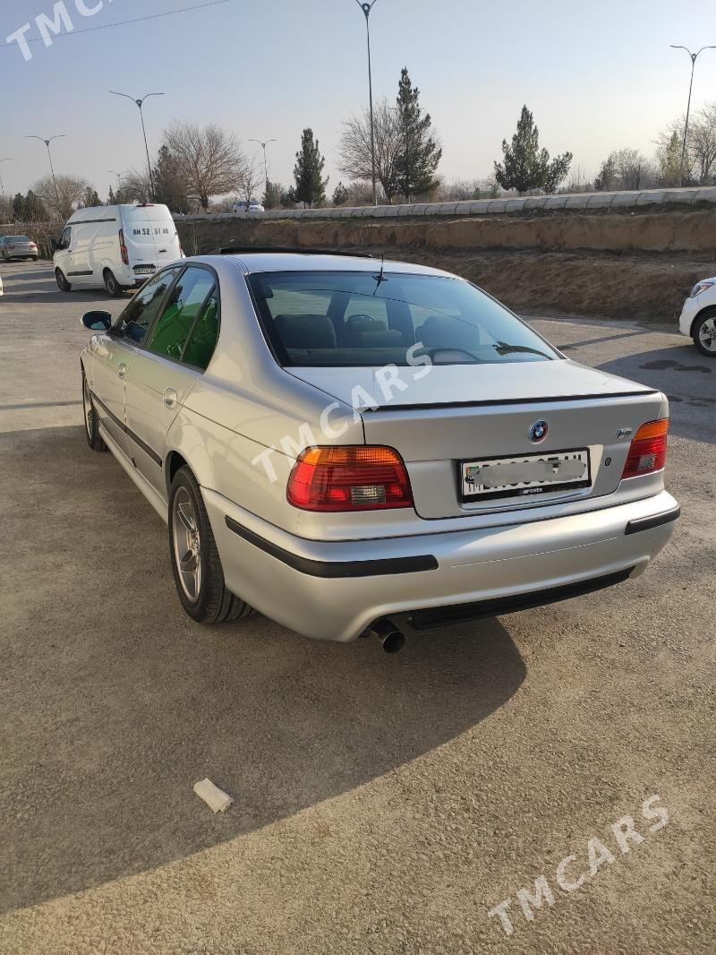 BMW E39 2003 - 155 000 TMT - Aşgabat - img 4