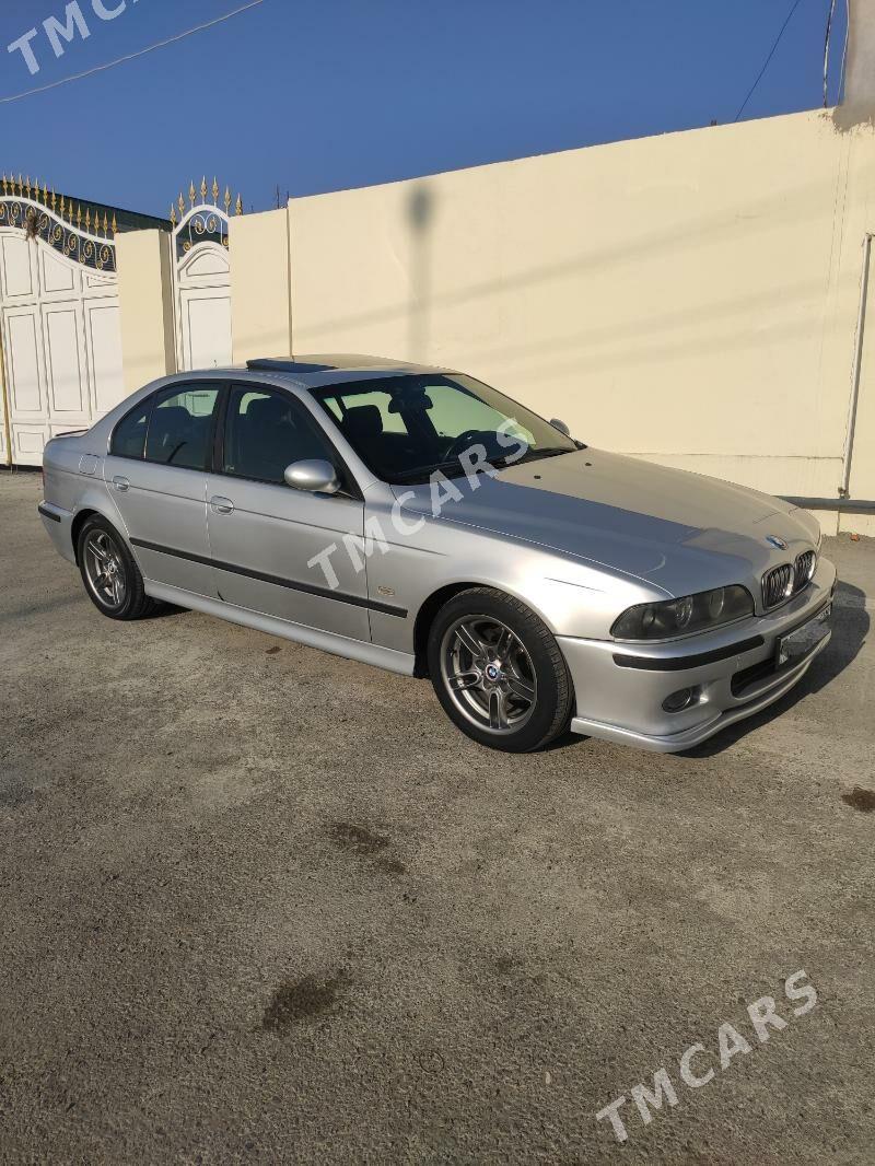 BMW E39 2003 - 155 000 TMT - Aşgabat - img 2