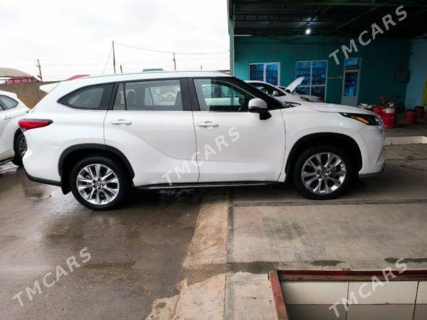 Toyota Highlander 2021 - 655 000 TMT - Aşgabat - img 3