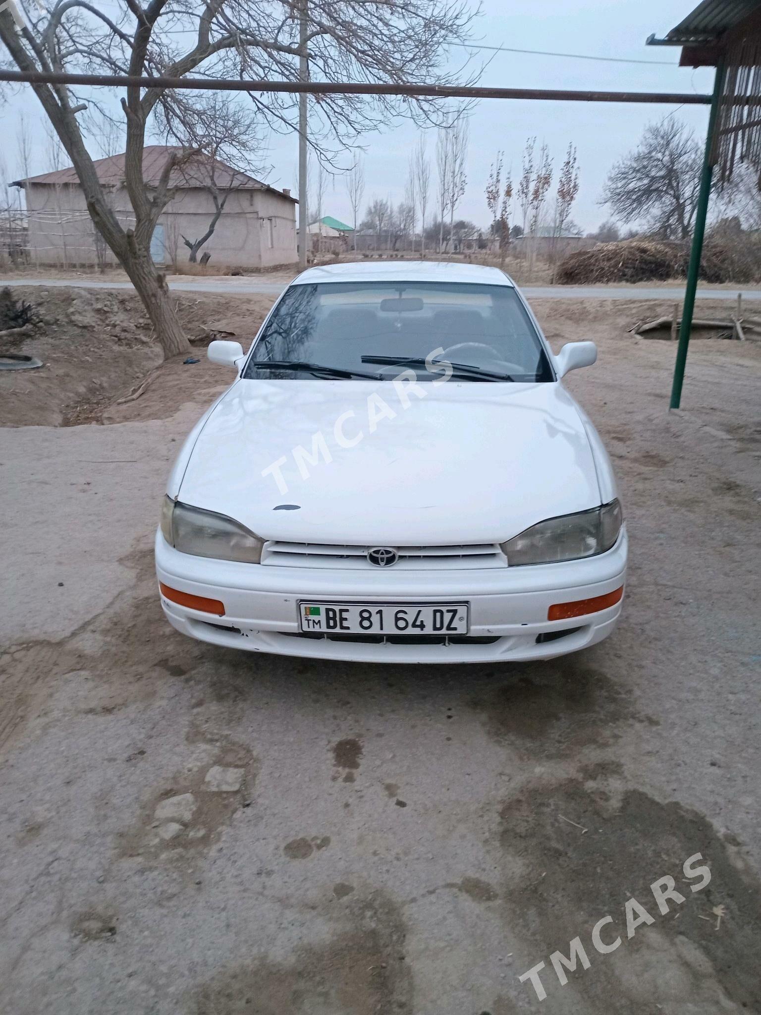 Toyota Camry 1994 - 70 000 TMT - Гороглы (Тагта) - img 3