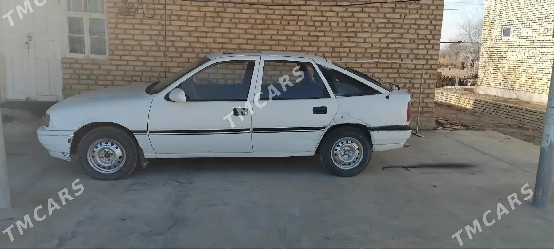 Opel Vectra 1991 - 16 000 TMT - Baýramaly - img 2