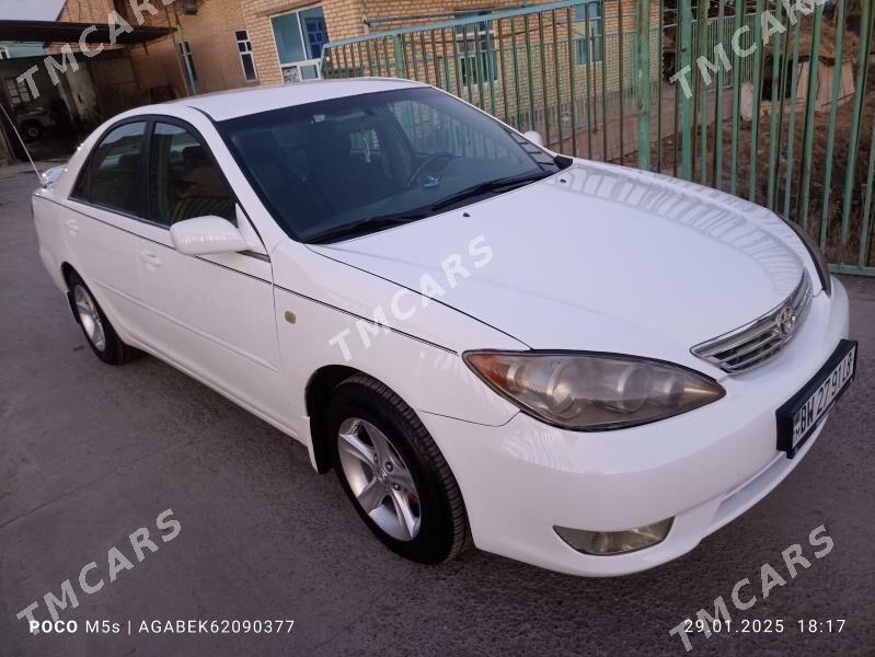 Toyota Camry 2005 - 135 000 TMT - Дянев - img 3