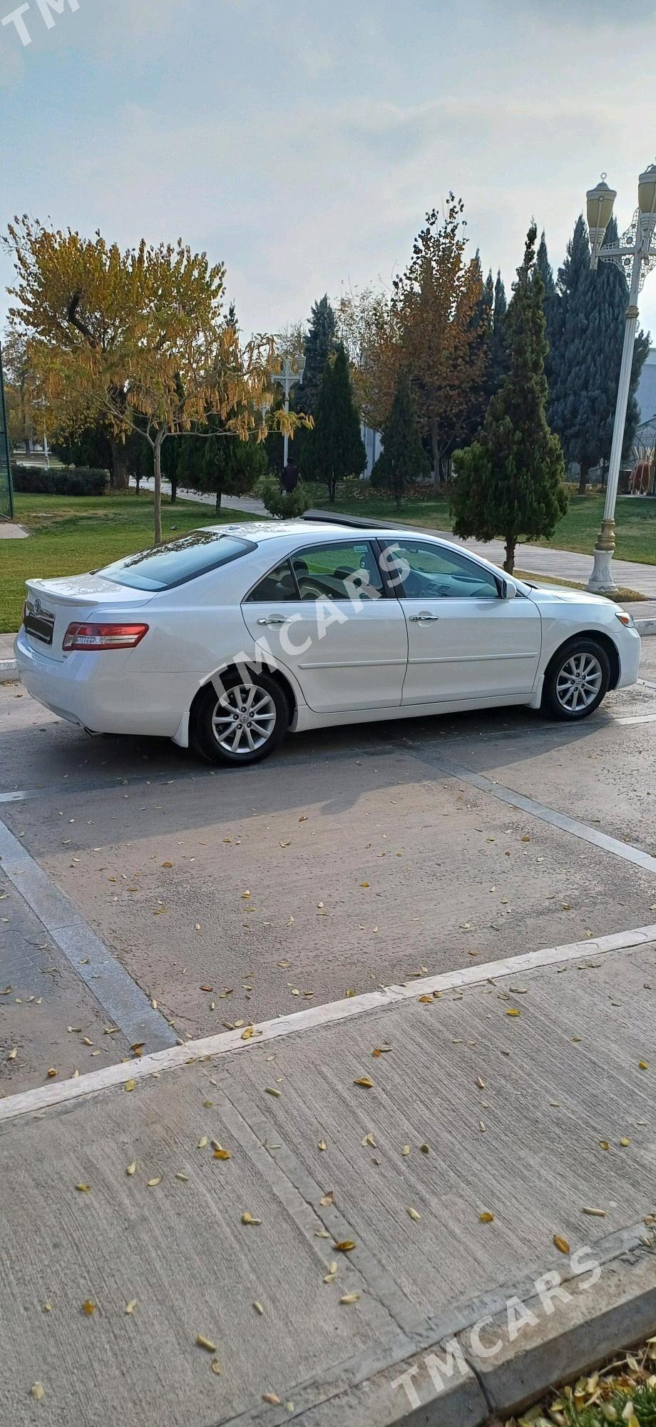 Toyota Camry 2010 - 220 000 TMT - Мары - img 3