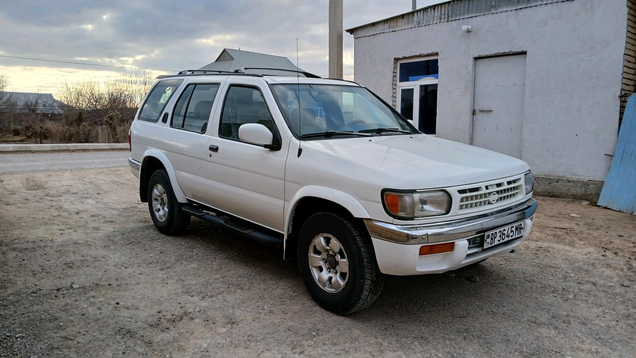 Nissan Pathfinder 1999 - 60 000 TMT - Oguz han - img 4