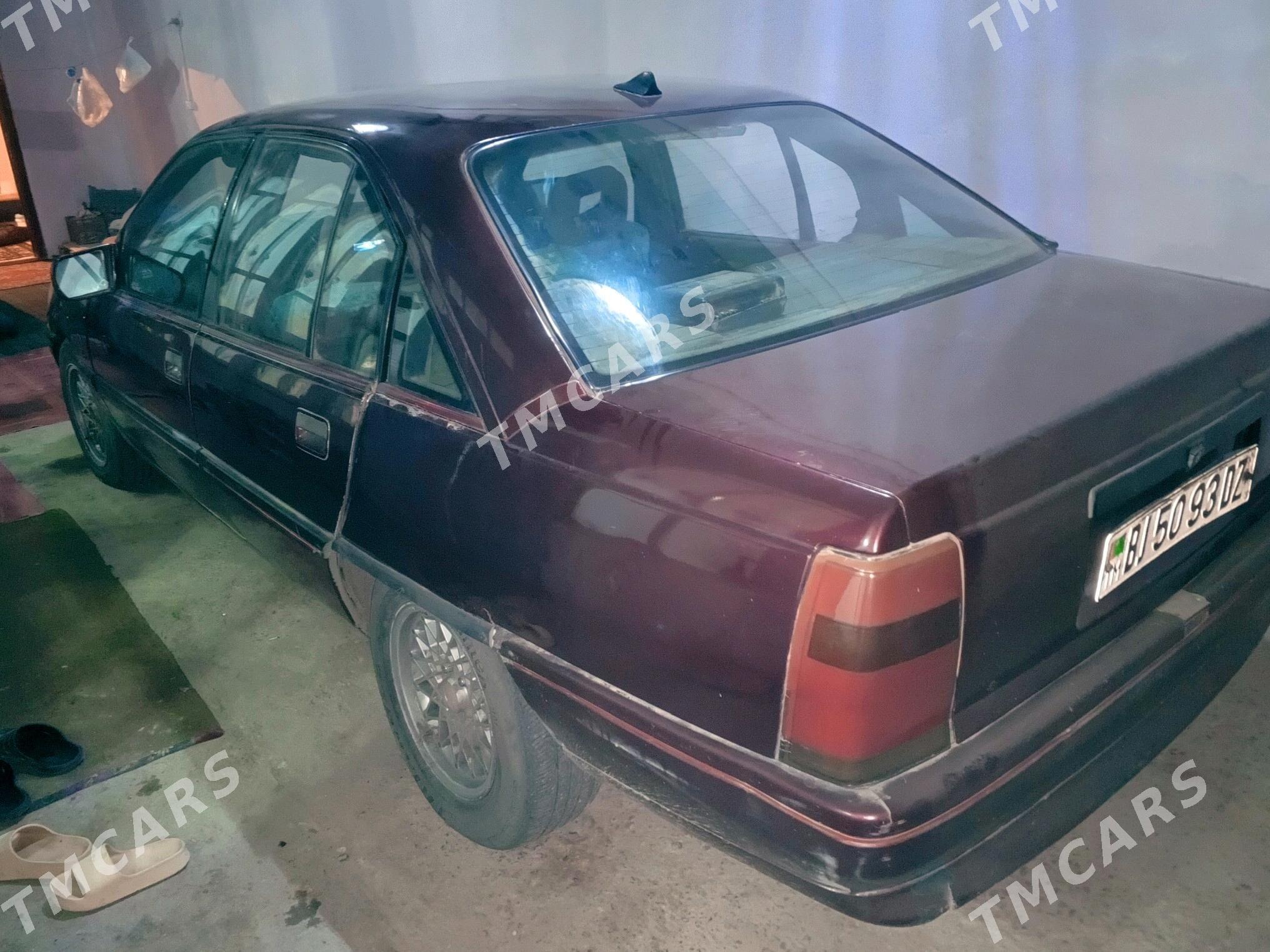 Opel Omega 1990 - 17 000 TMT - Daşoguz - img 2