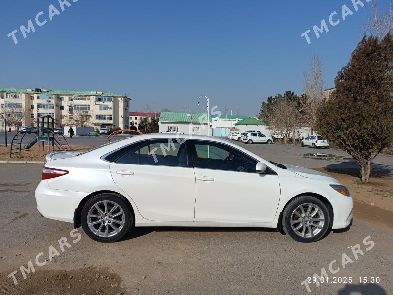 Toyota Camry 2016 - 200 000 TMT - 10 mkr - img 3