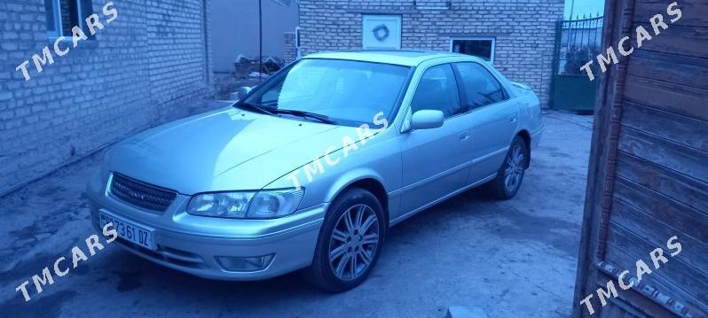 Toyota Camry 2001 - 142 000 TMT - Гороглы (Тагта) - img 4