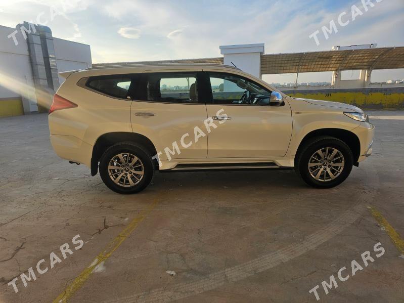 Mitsubishi Montero Sport 2019 - 370 000 TMT - Aşgabat - img 6