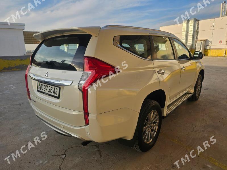 Mitsubishi Montero Sport 2019 - 370 000 TMT - Aşgabat - img 10