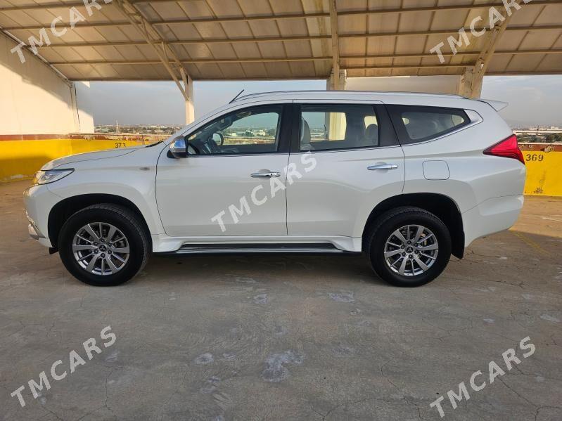 Mitsubishi Montero Sport 2019 - 370 000 TMT - Aşgabat - img 7